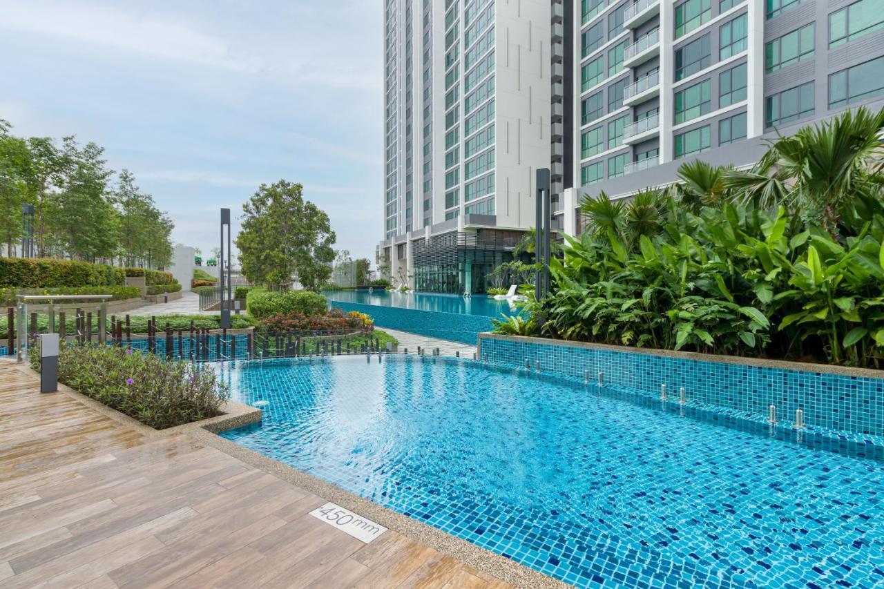 Greenfield Residence Bandar Sunway By Airhost Petaling Jaya Extérieur photo